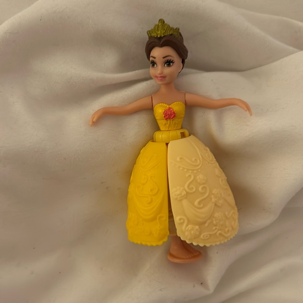 Mini Belle Disney Doll